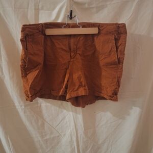 "a new day" Women's 18 Orange Shorts